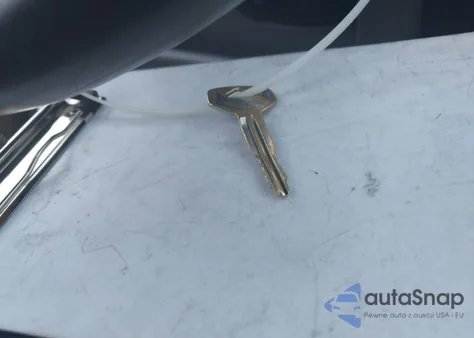 2002 Toyota Echo z USA, uszkodzony, nr VIN JTDBT123720244471